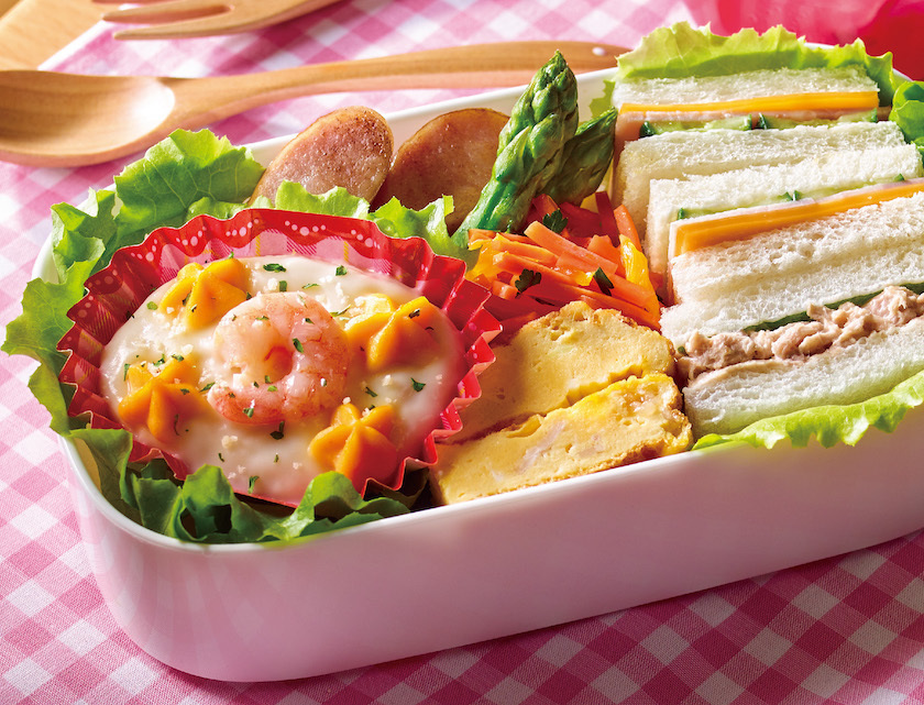 カップに入ったエビのグラタン | 商品情報 | 味の素冷凍食品株式会社