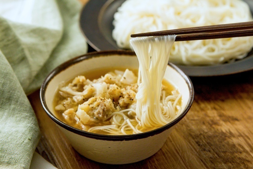 「ザ★®シュウマイ」の肉だれでやみつきのつけそうめん