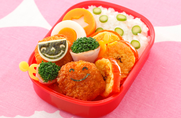 メンチまるまる弁当