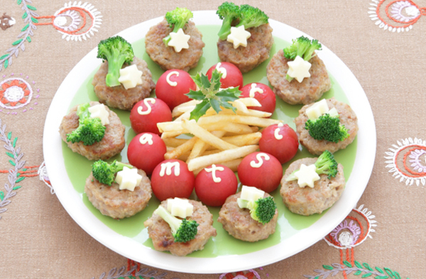 ハンバーグのクリスマスリース仕立て
