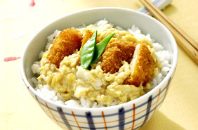 とっても簡単な！ メンチカツ丼