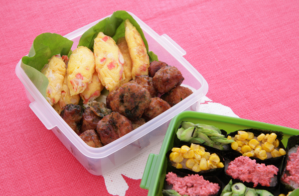 からあげ&オムレツ弁当