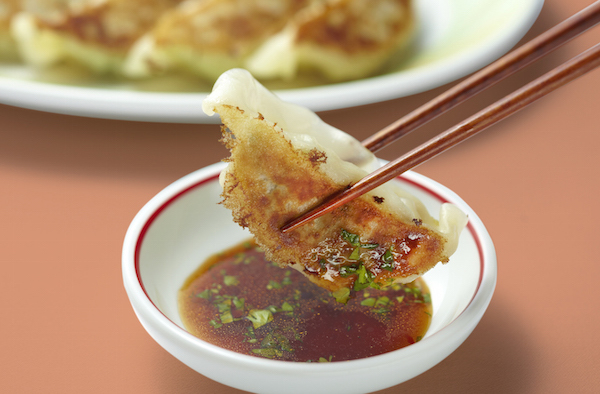 焼きギョーザ　ピリ辛豆板醤ダレ