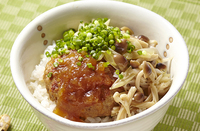 きのこの和風ハンバーグ丼