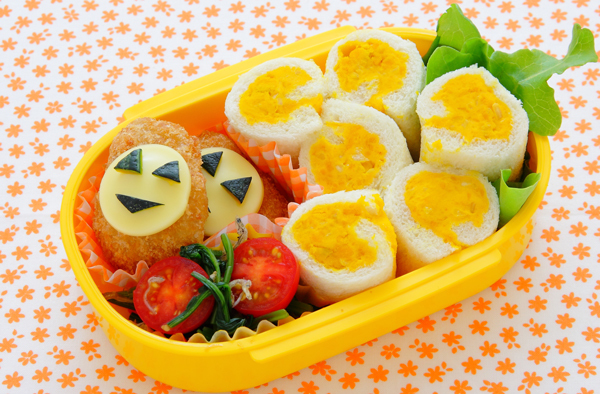ハロウィン風メンチ弁当