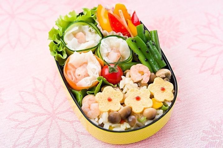 エビシューマイのきのこピラフ弁当 レシピ 味の素冷凍食品