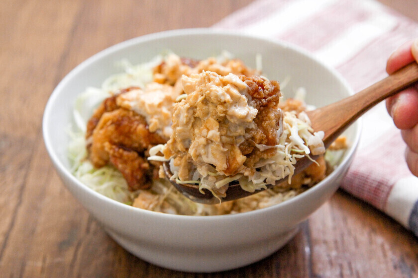 ご飯止まらないから揚げのレンジタルタル丼