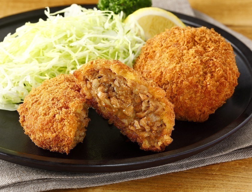国産牛の肉厚ジューシーメンチカツ