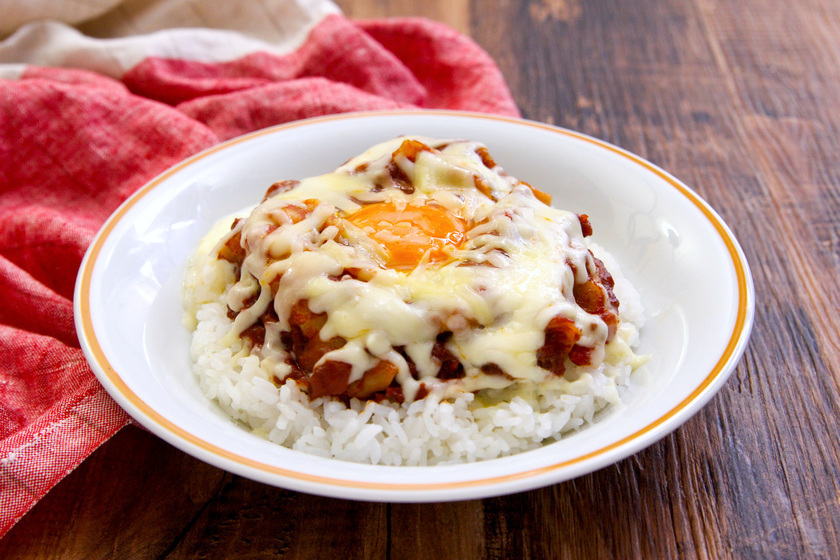 レンジでとろ～りチーズのギョーザカレー